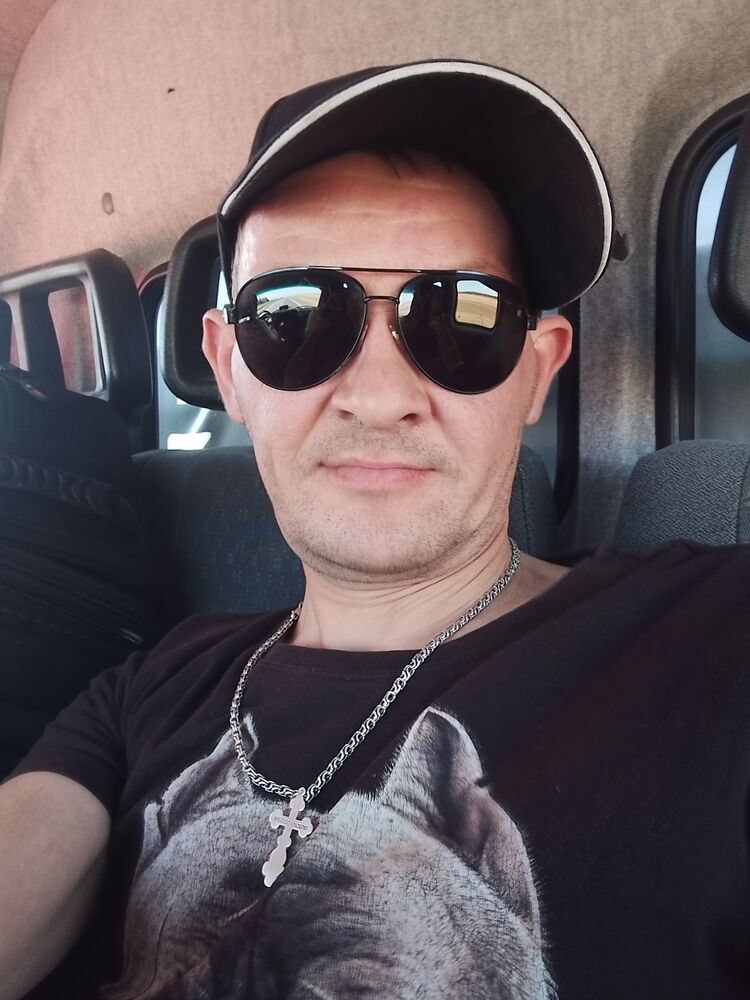  38323266  Aleksandr, 39 ,    