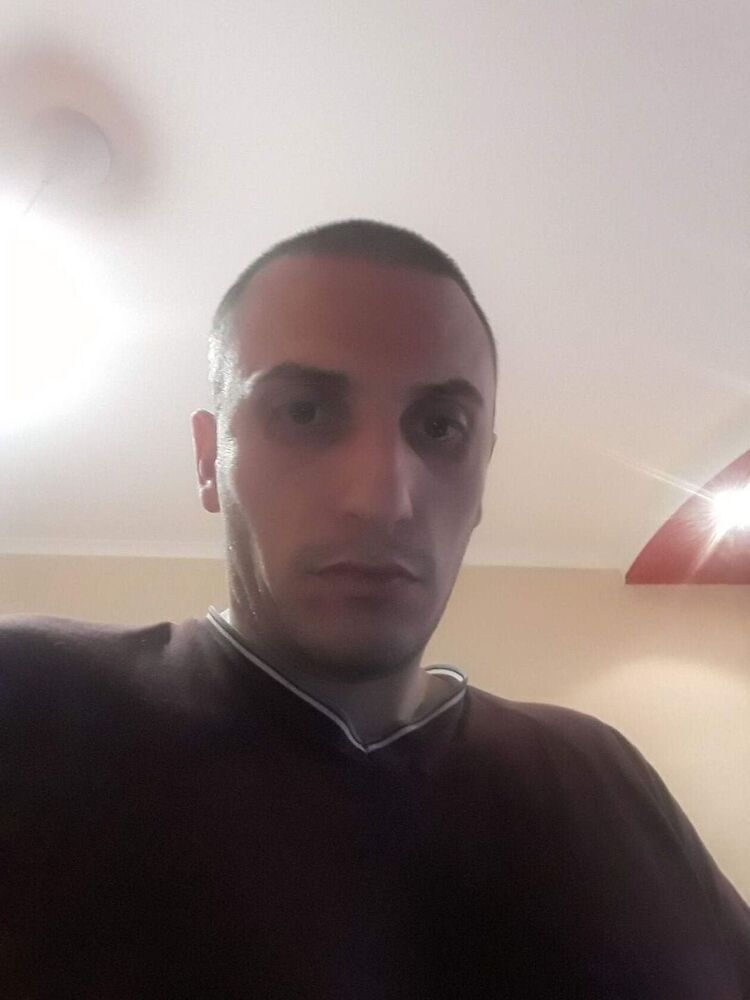  50837206  , 33 ,    
