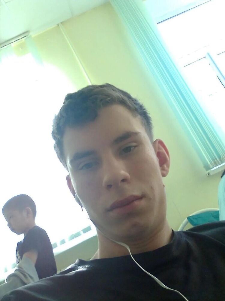  48023896  , 22 ,    