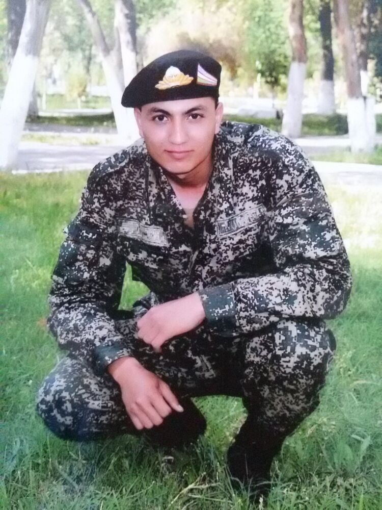  16807096  Umidbek, 34 ,    