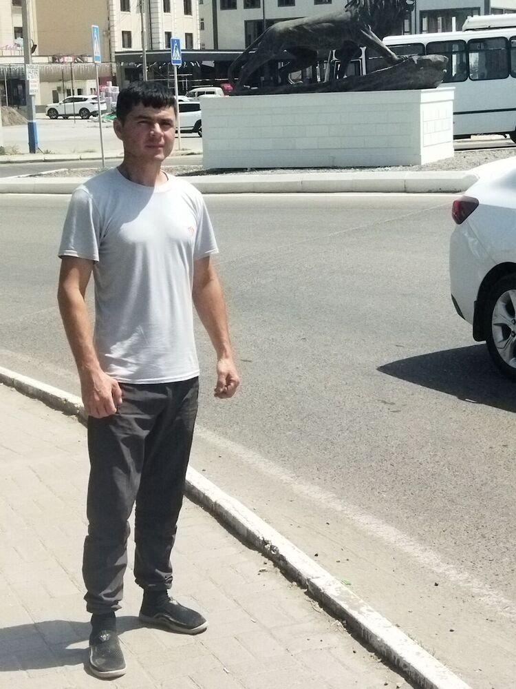  ,   Siroj, 28 ,   ,   