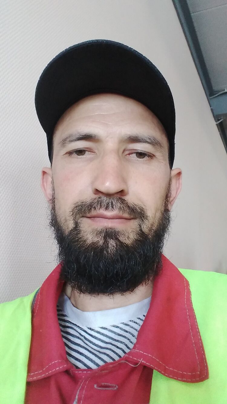  ,   Umar, 41 ,   ,   , c , 