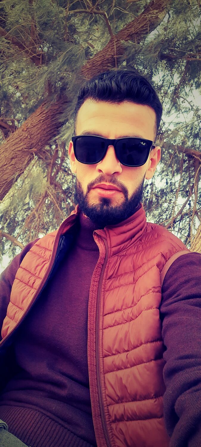  36695336  Ayoub, 33 ,    
