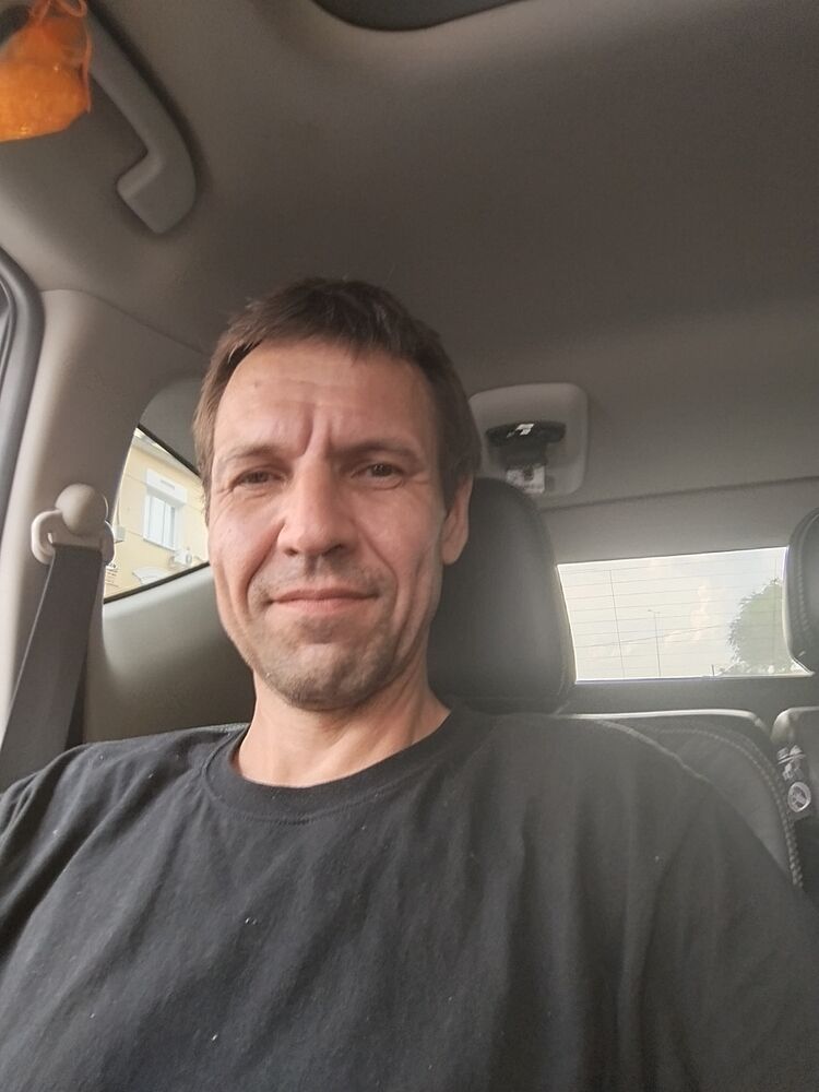  52924946  , 47 ,     