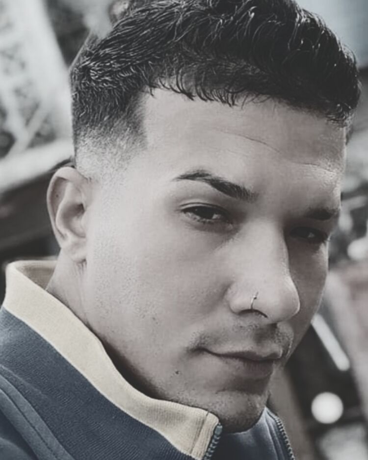  44047436  Rodriguez, 29 ,    