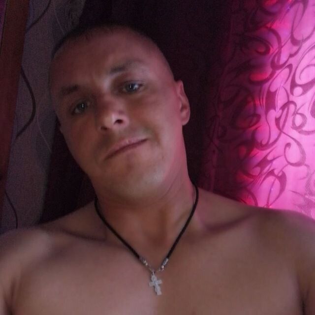  41918436  , 40 ,    