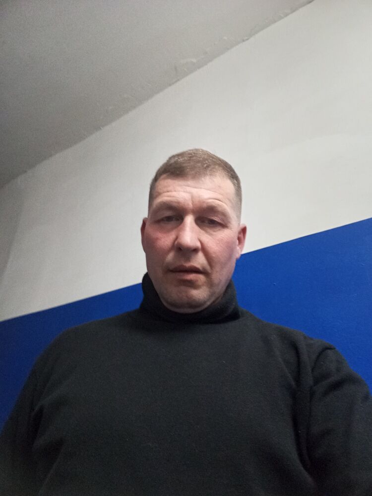  52113536  Cerg, 49 ,    