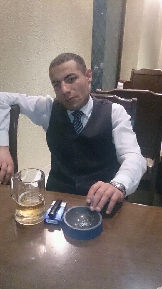  6652046  Varazdat, 34 ,    
