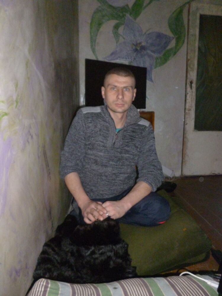  ,   DEN, 39 ,   
