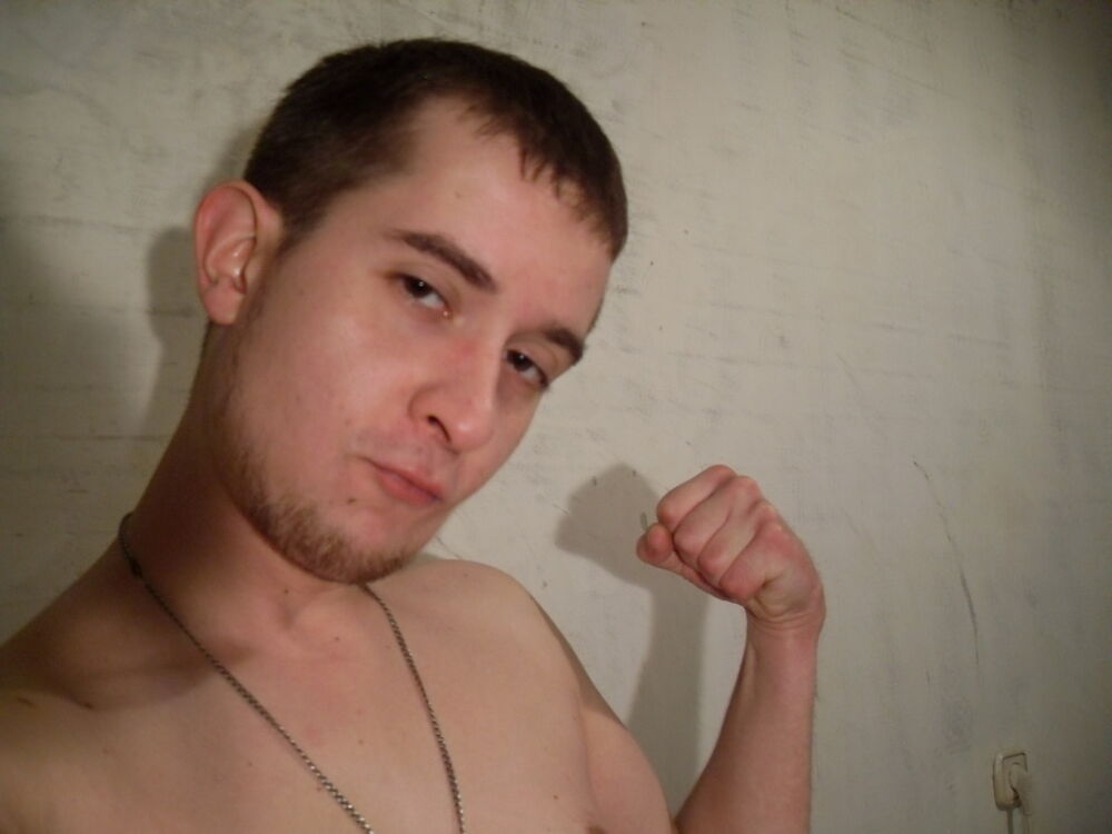  5522246  Alex, 35 ,    -