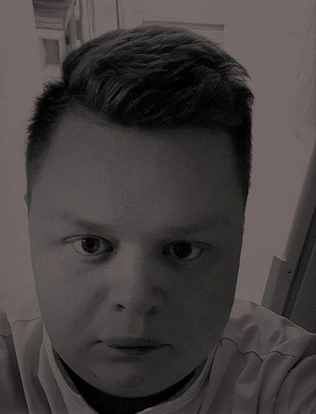  42845726  , 32 ,    