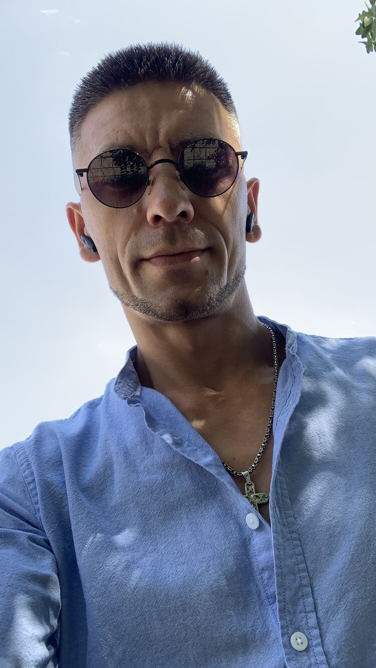  45239936  Veaceslav, 36 ,    