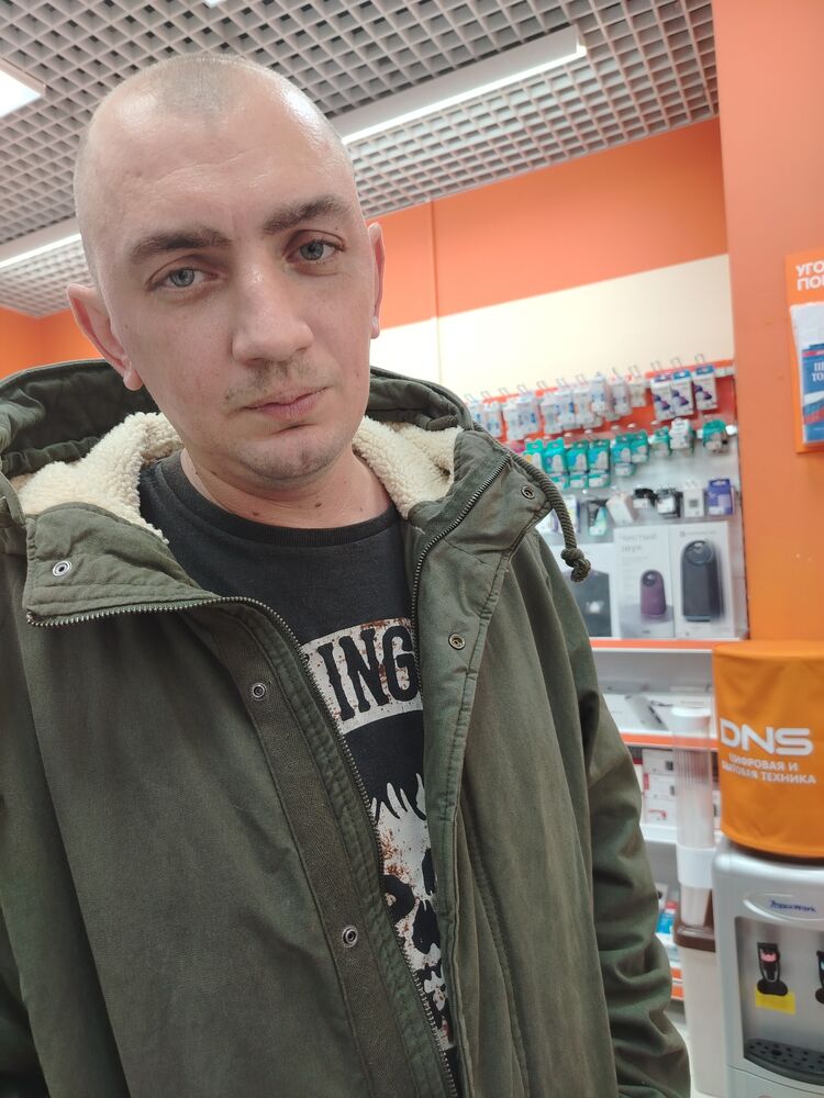  ,   Markin, 35 ,   ,   