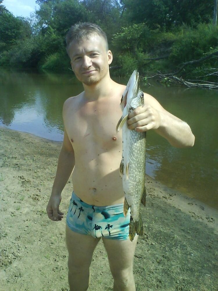  ,   Pasha, 37 ,   ,   , c 