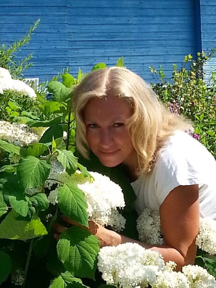  ,   Violeta, 56 ,   ,   , c 