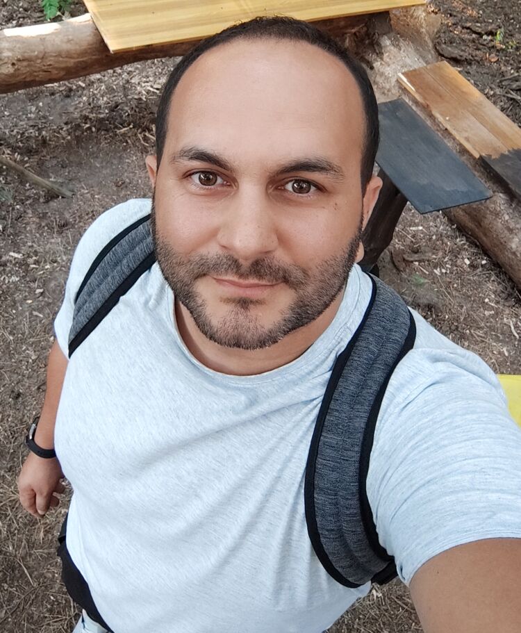  54021646  , 37 ,    