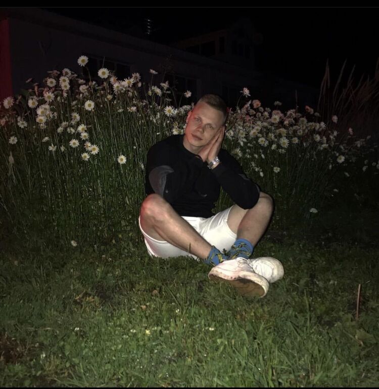  ,   , 28 ,   ,   