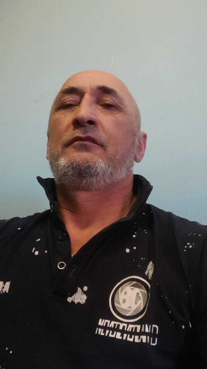  41838446  , 51 ,    