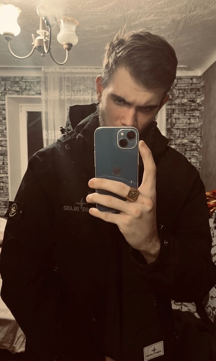  49072606  , 19 ,    
