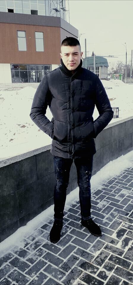  ,   Sebastian, 31 ,     , c 