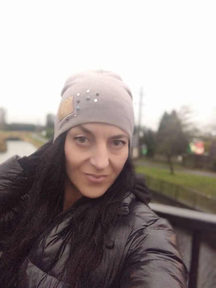  Warszawa,   OLa, 45 ,     , c 