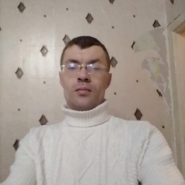  21936536  Serg, 42 ,    