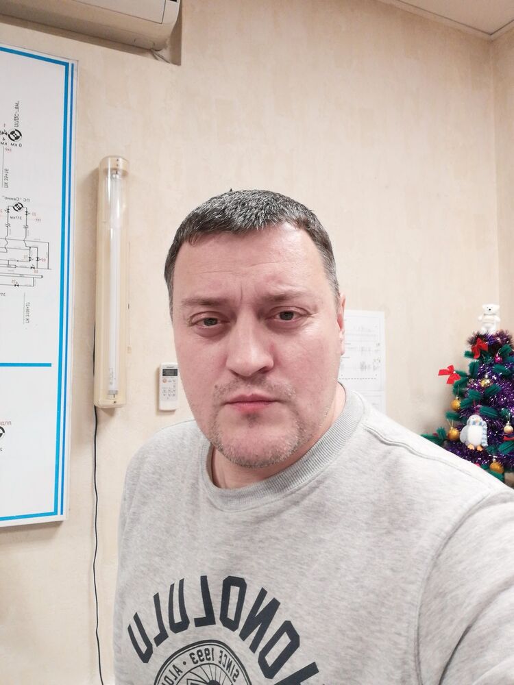  18670956  , 43 ,    