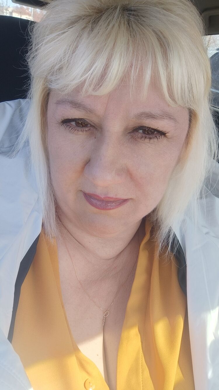  52146646  LISA, 52 ,    