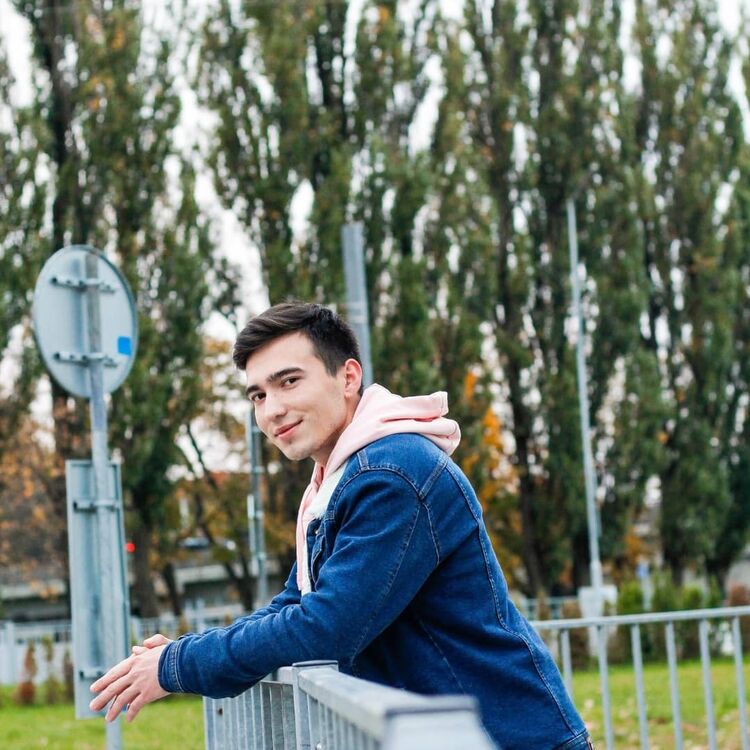  ,   Alisher, 26 ,   , 
