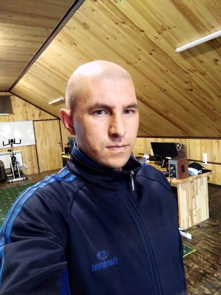  -,   Denis, 40 ,   c 