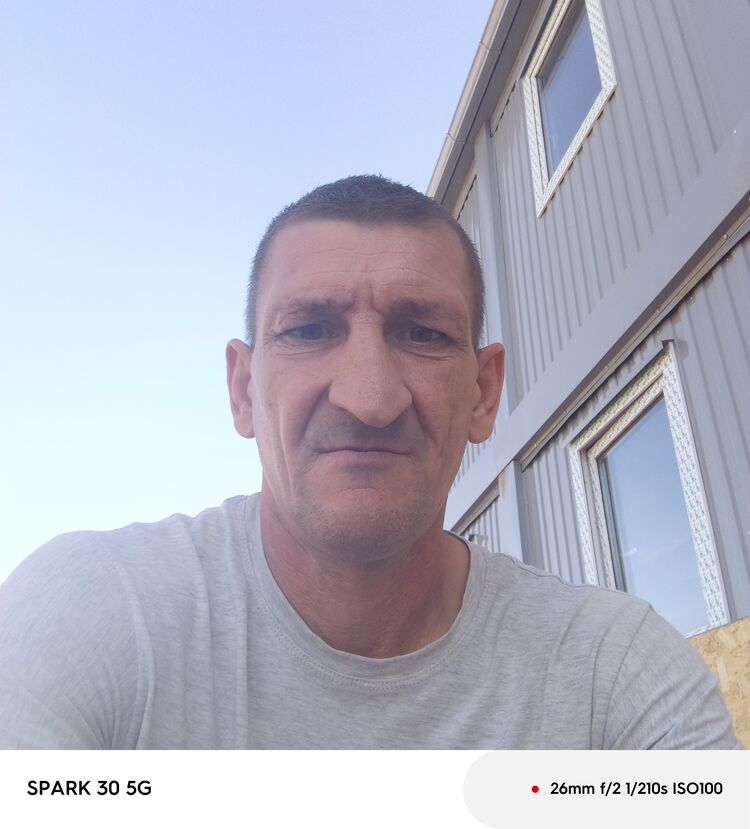  53268526  , 42 ,    