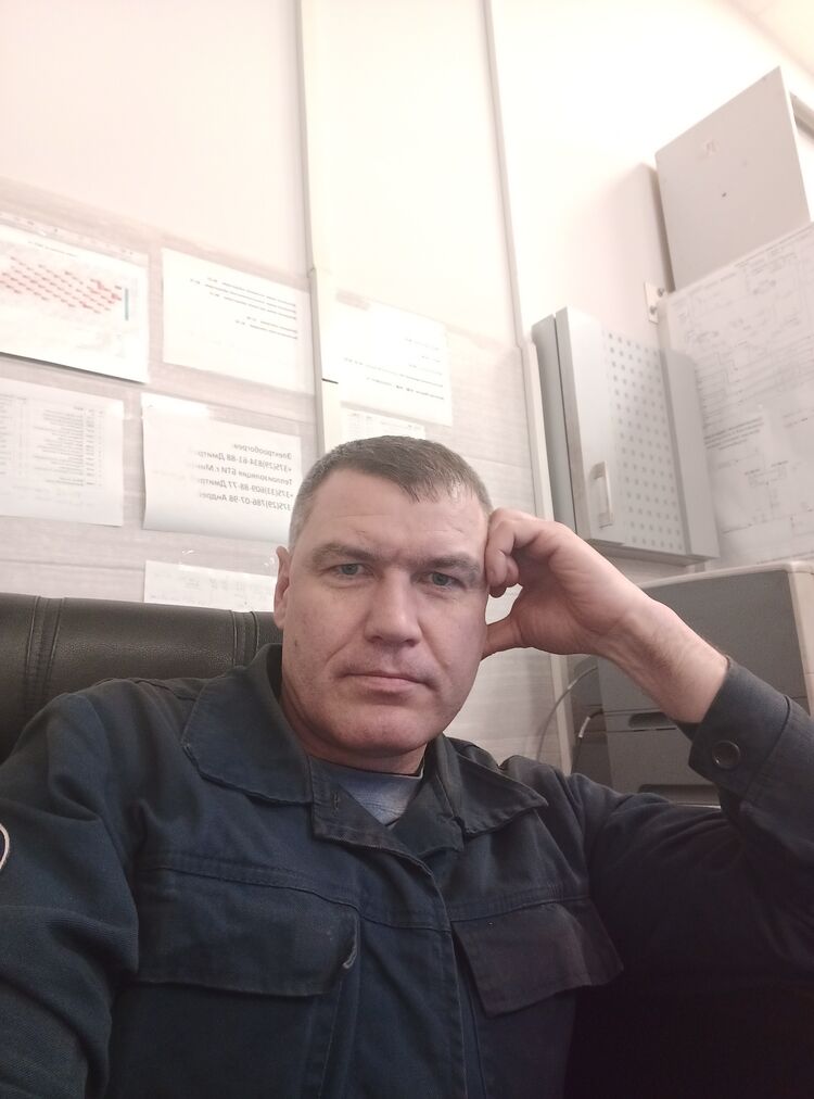  33058016  , 46 ,    