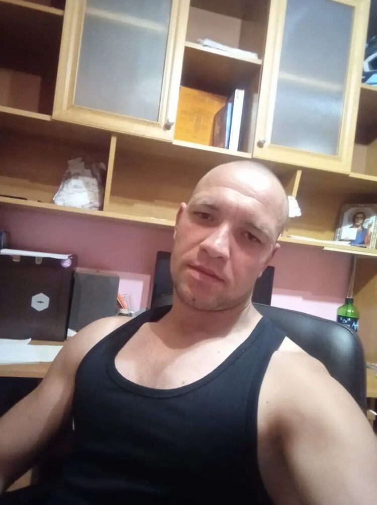  46968126  , 31 ,    