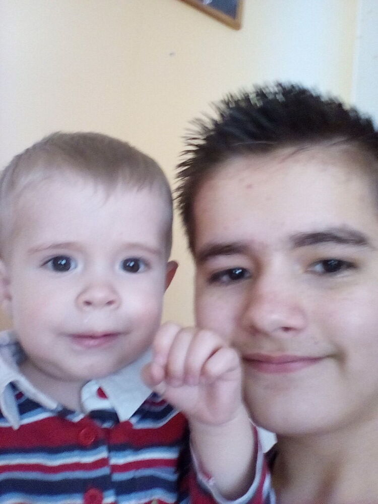  ,   Danik, 28 ,   