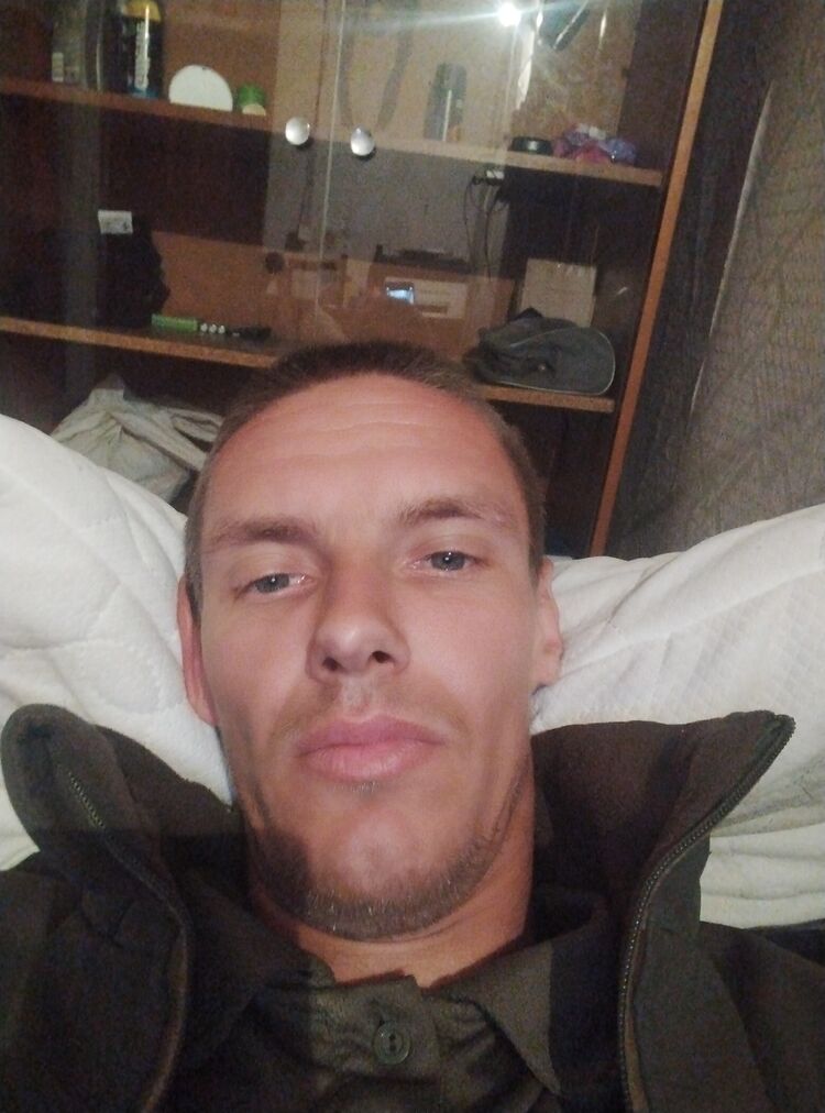  27959076  , 33 ,    