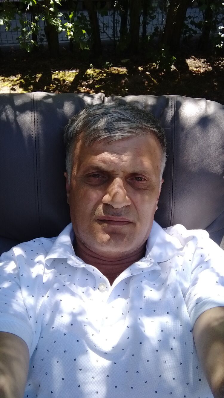  28386586  Temo, 45 ,    