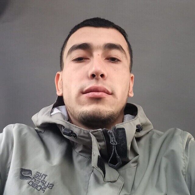  39110106  Botir uzb, 32 ,    -