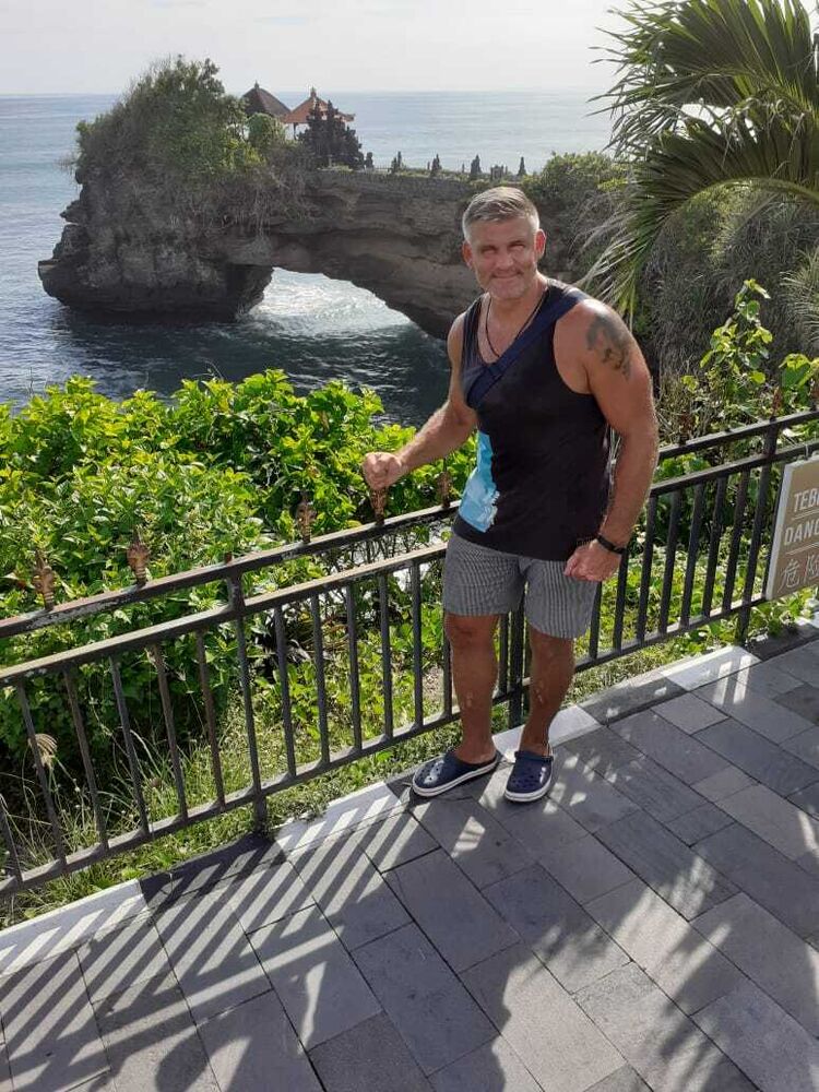  ,   Alex, 46 ,   ,   