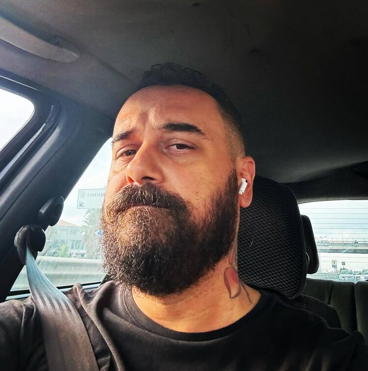  53005716  , 45 ,    