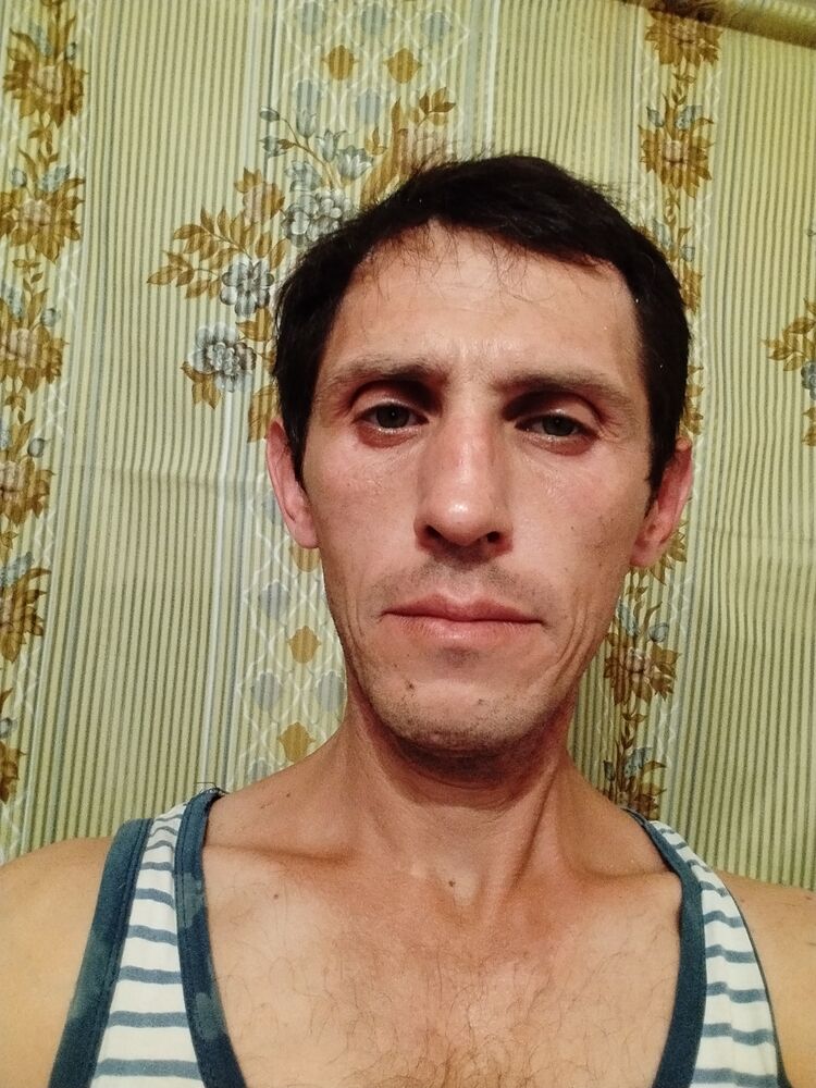 ,   Alexey, 41 ,   c 