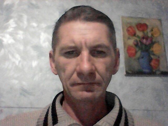  14329036  Uyriy, 51 ,    