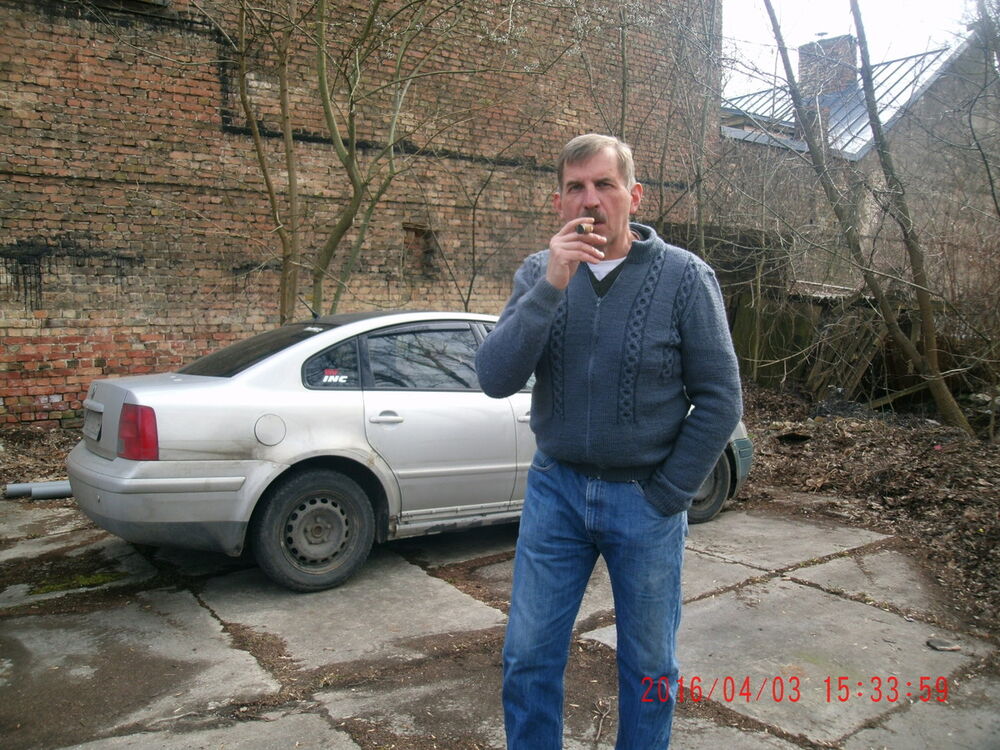  7322776  Jura, 64 ,    