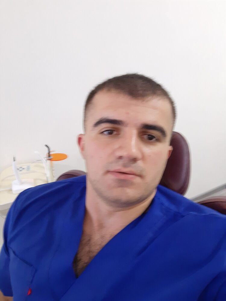  17057626  , 33 ,    