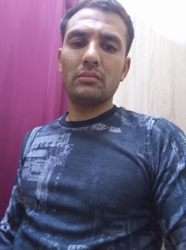  36127966  Temur, 35 ,    
