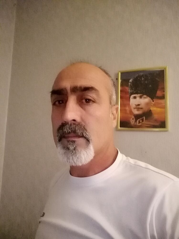  ,   Serkan, 44 ,   ,   