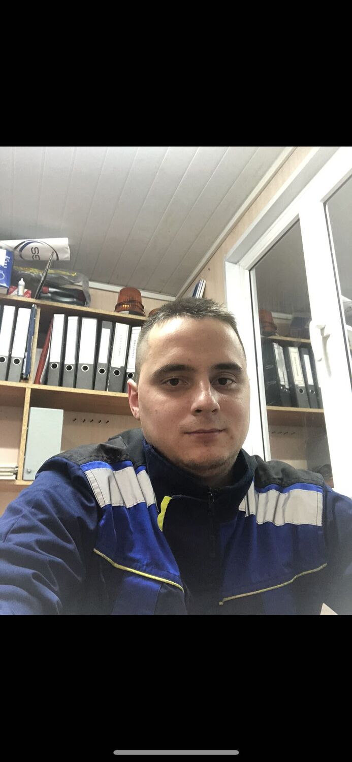  52817456  , 27 ,    