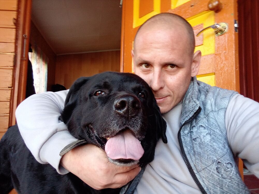  50740946  Nikola, 45 ,    