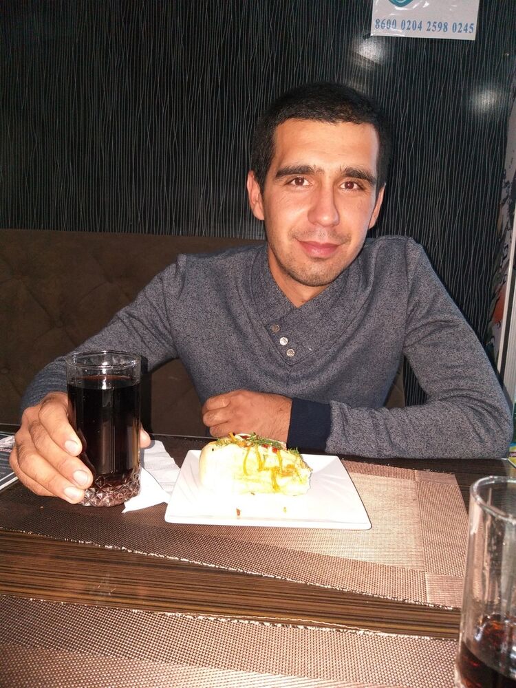  ,   Anvar, 31 ,  