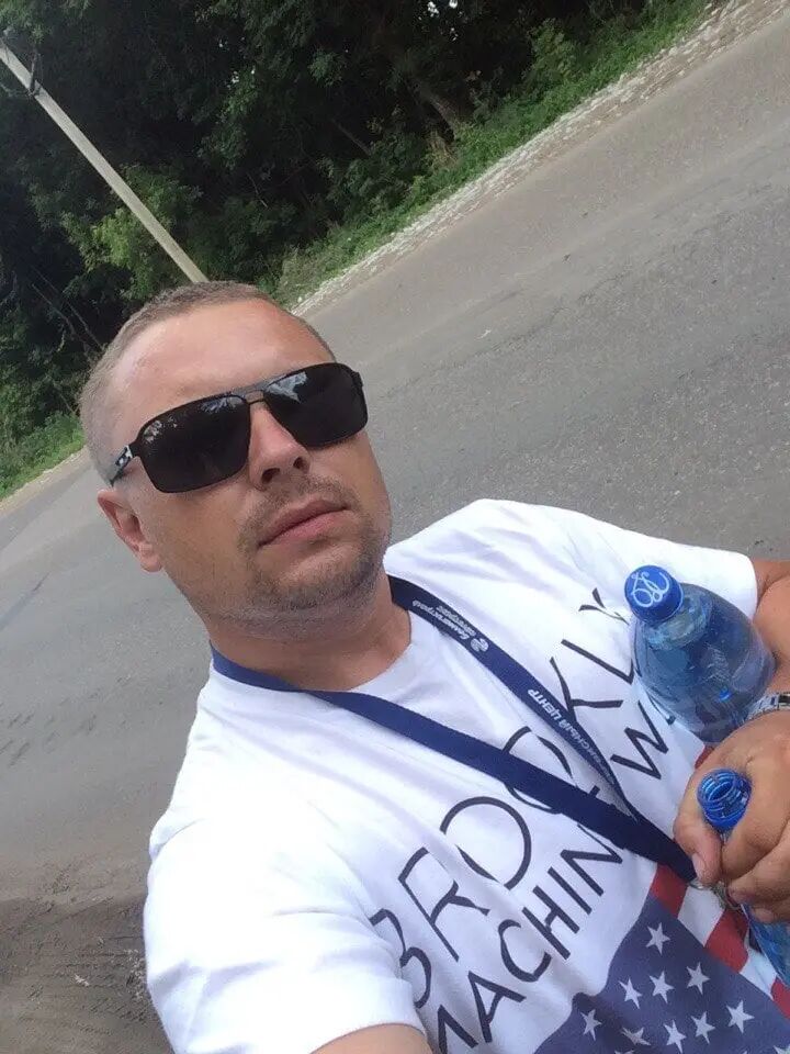  29538946  , 40 ,    