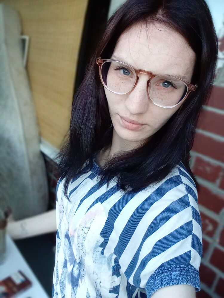  ,   Alenna, 27 ,   ,   , c , 